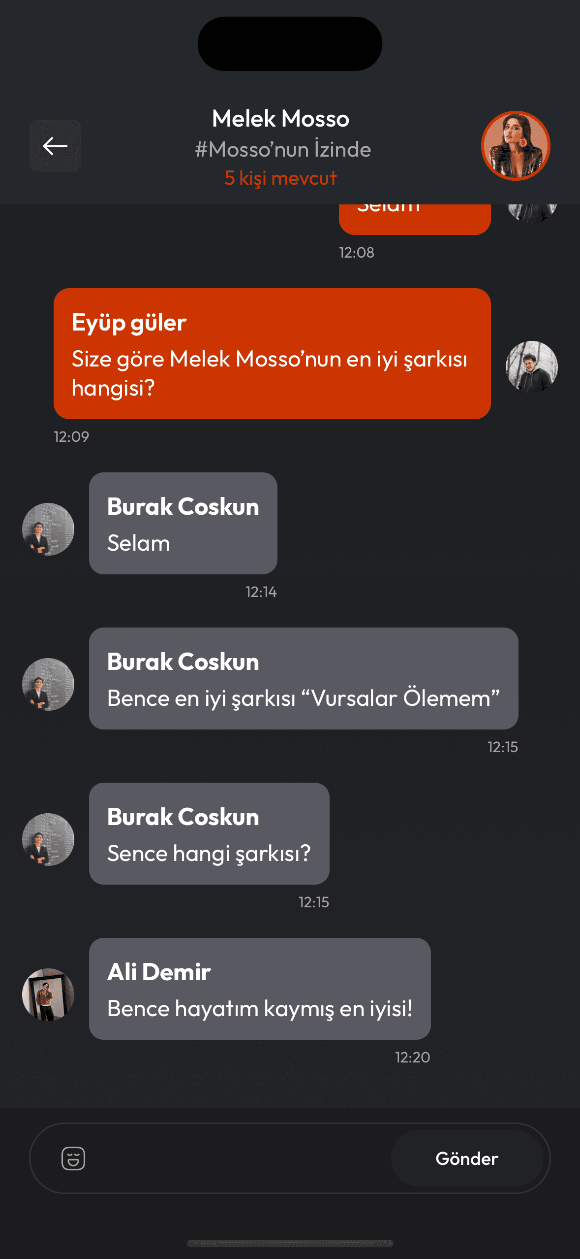 EventGo oda sohbet ekranı — katılımcıların gerçek zamanlı mesajlaşması